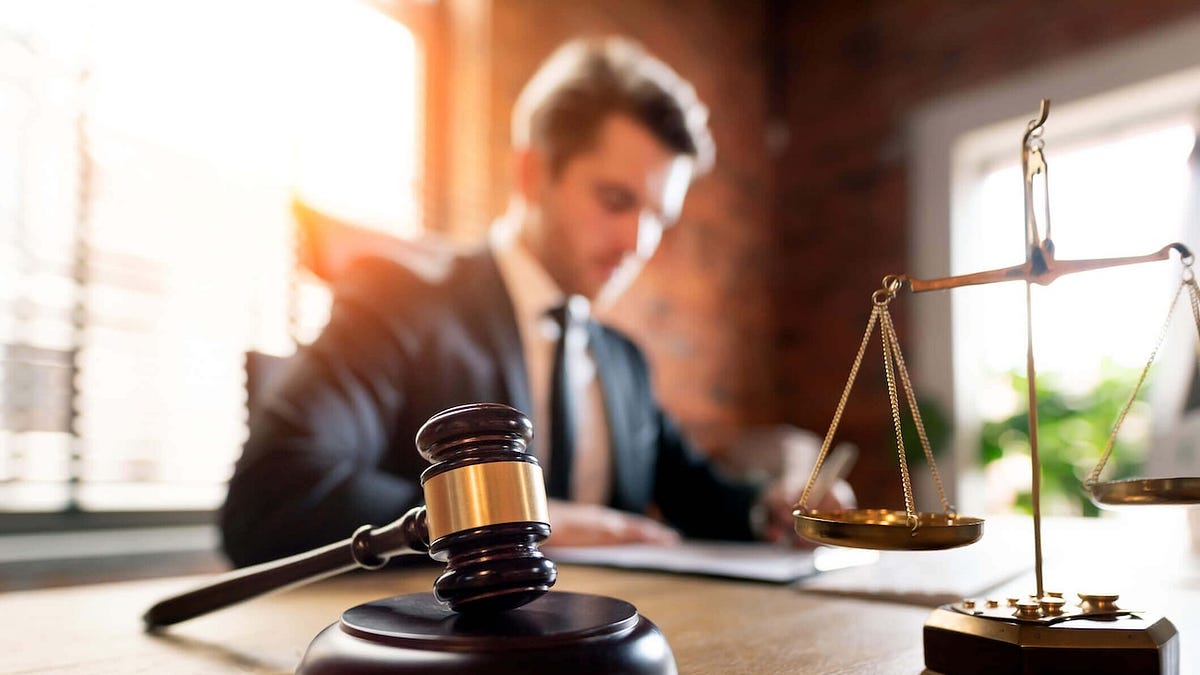 Fim da aposentadoria compulsória: o que muda na punição de magistrados no Brasil?