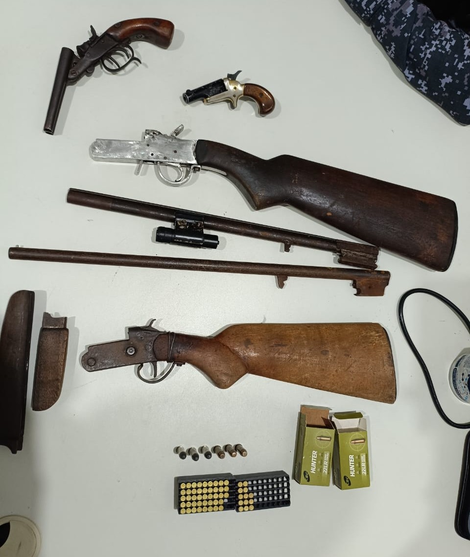 GUARNIÇÃO DA FORÇA TÁTICA DO 7º BPM APREENDE ARMAS DE FOGO DURANTE AÇÃO INTEGRADA ENTRE MUNICÍPIOS