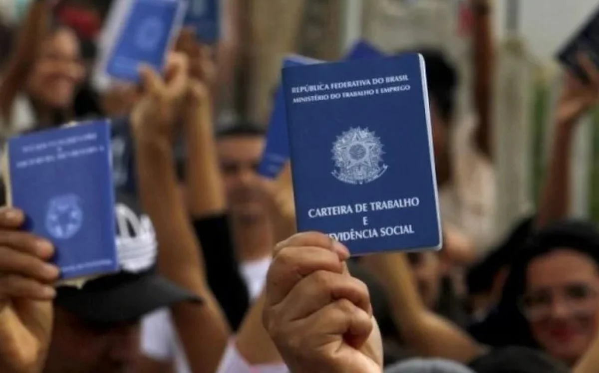 Ajuste de Flávio pode custar 2,2 milhões de empregos, estima Dieese