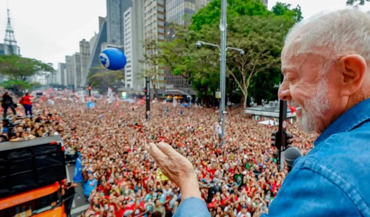 Reeleição de Lula repercute na América Latina; veja a virada