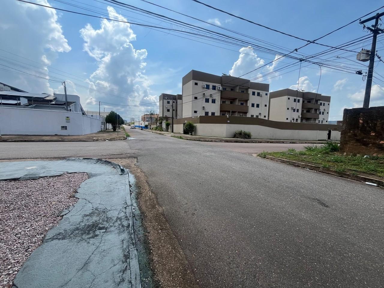 Vereador Márcio Pacele solicita melhoria na sinalização de cruzamento em Porto Velho