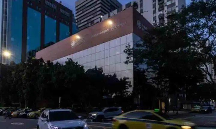 Hapvida em crise: quem paga a conta da fusão frustrada?