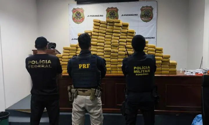 Perseguição, acidente e 208 quilos de maconha: PM de Rondônia causa duro golpe ao crime organizado na RO-481